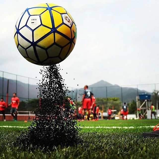 Sob chuva, Flamengo retoma treino visando última rodada do Brasileirão