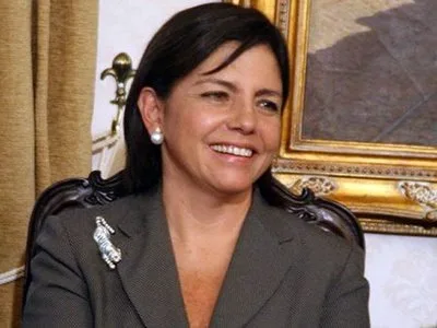 Roseana afirma que não é mulher que seja comprada