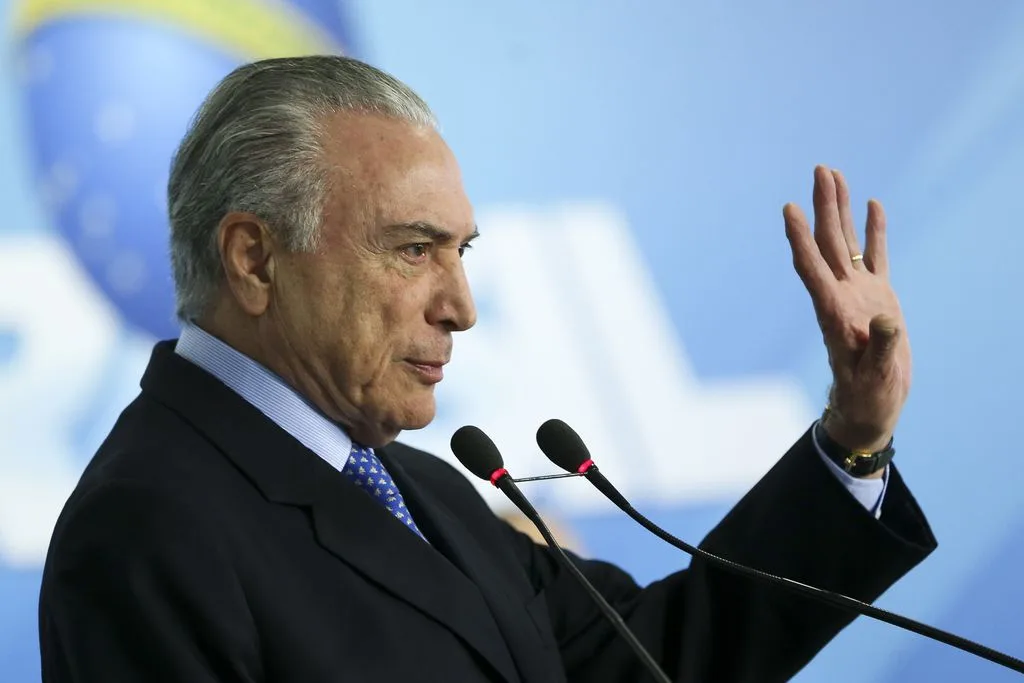 Brasília – O presidente Michel Temer e o ministro da Saúde, Ricardo Barros, anunciam medidas para o fortalecimento da odontologia no Sistema Único de Saúde (SUS). (Marcelo Camargo/Agência Brasil)