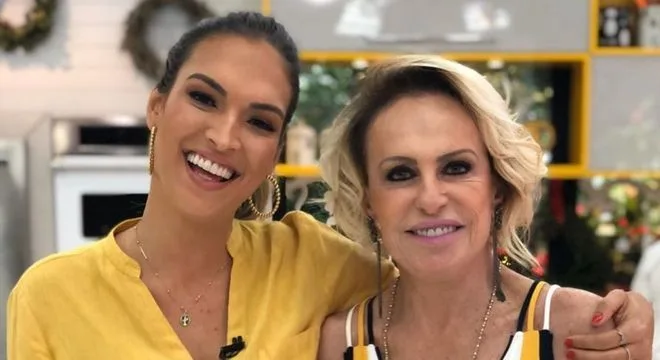 Ana Maria Braga não apresentou o programa nesta sexta-feira, mas o louro diz que "ela está bem"