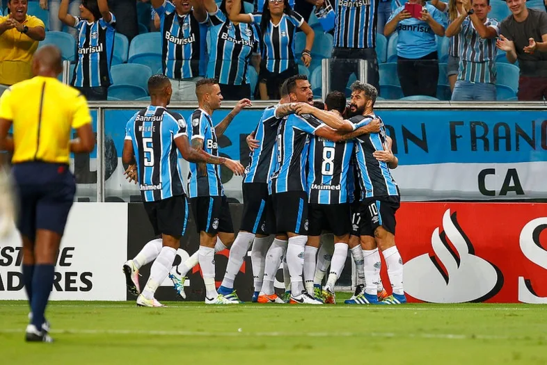 Classificado, Grêmio encerra fase de grupos com vitória sobre o Toluca por 1 a 0