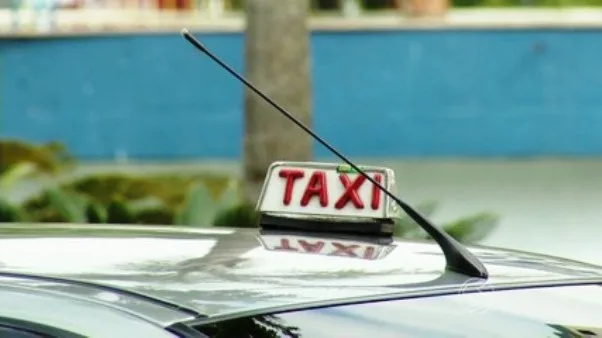 Taxistas que brigarem com motoristas de Uber podem perder licença na Grande Vitória