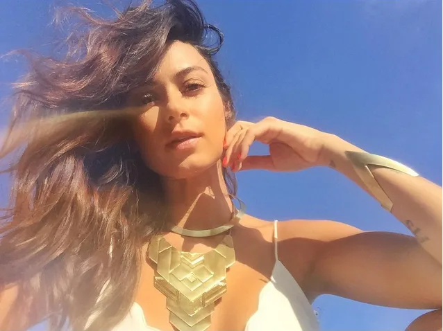 Thaila Ayala mal chegou ao Brasil e já quer ir embora