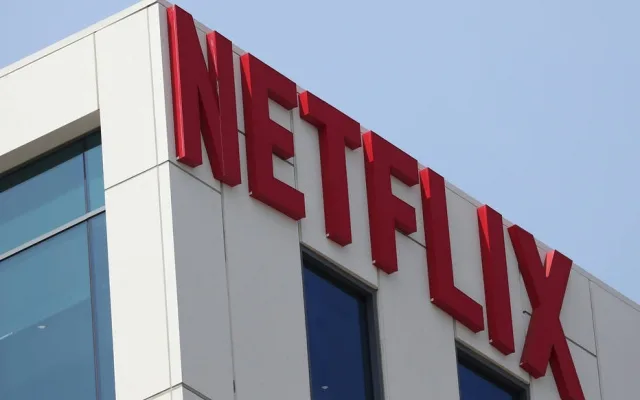 Netflix lucra US$ 720 milhões no trimestre, frustra previsão e ação cai 9,15%