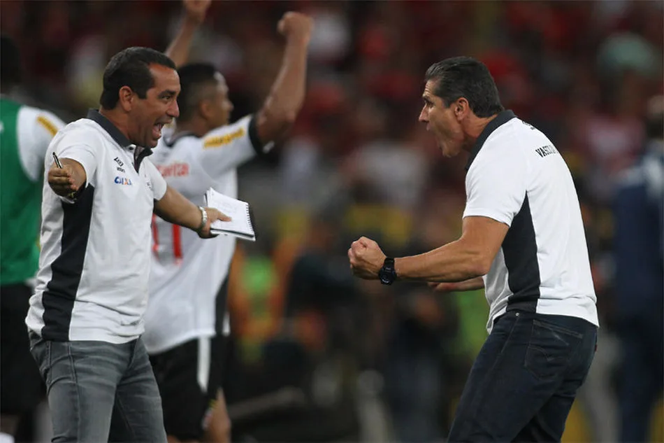 Atenção torcedores! Hoje tem Vasco contra Atlético-GO em Cariacica