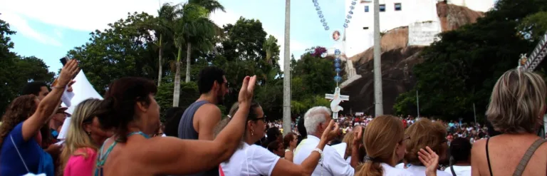 Ambulantes esperam aumento das vendas durante a Festa da Penha