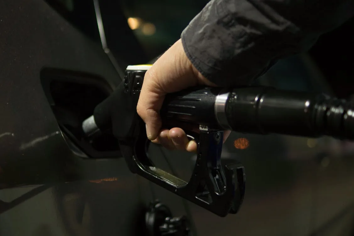 Petrobras reduz preço da gasolina em 1,1% e sobe diesel em 0,5% na quarta-feira