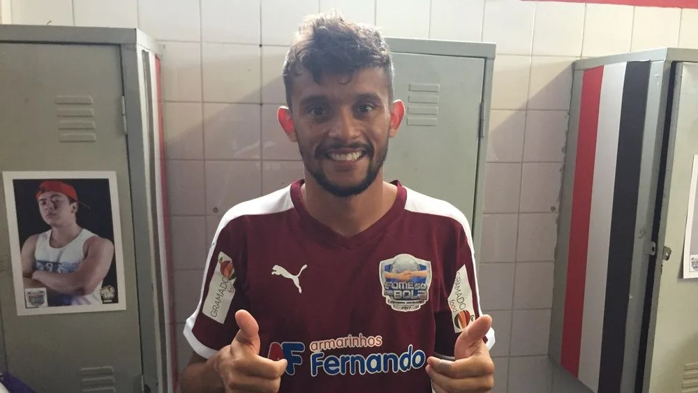 Fluminense derruba liminar e pode tirar Gustavo Scarpa do Palmeiras