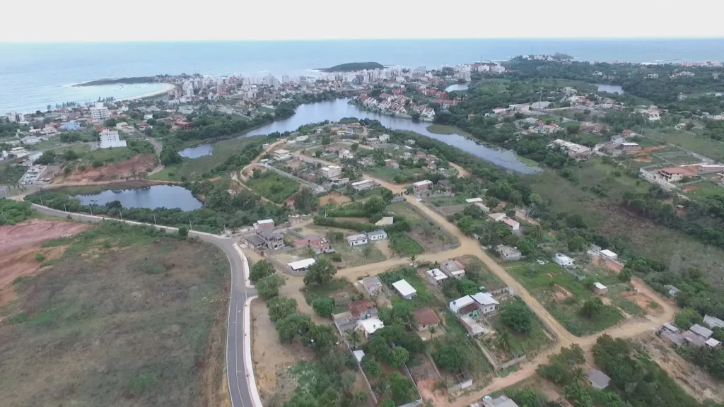 Justiça determina fornecimento de água e luz em loteamento de Guarapari