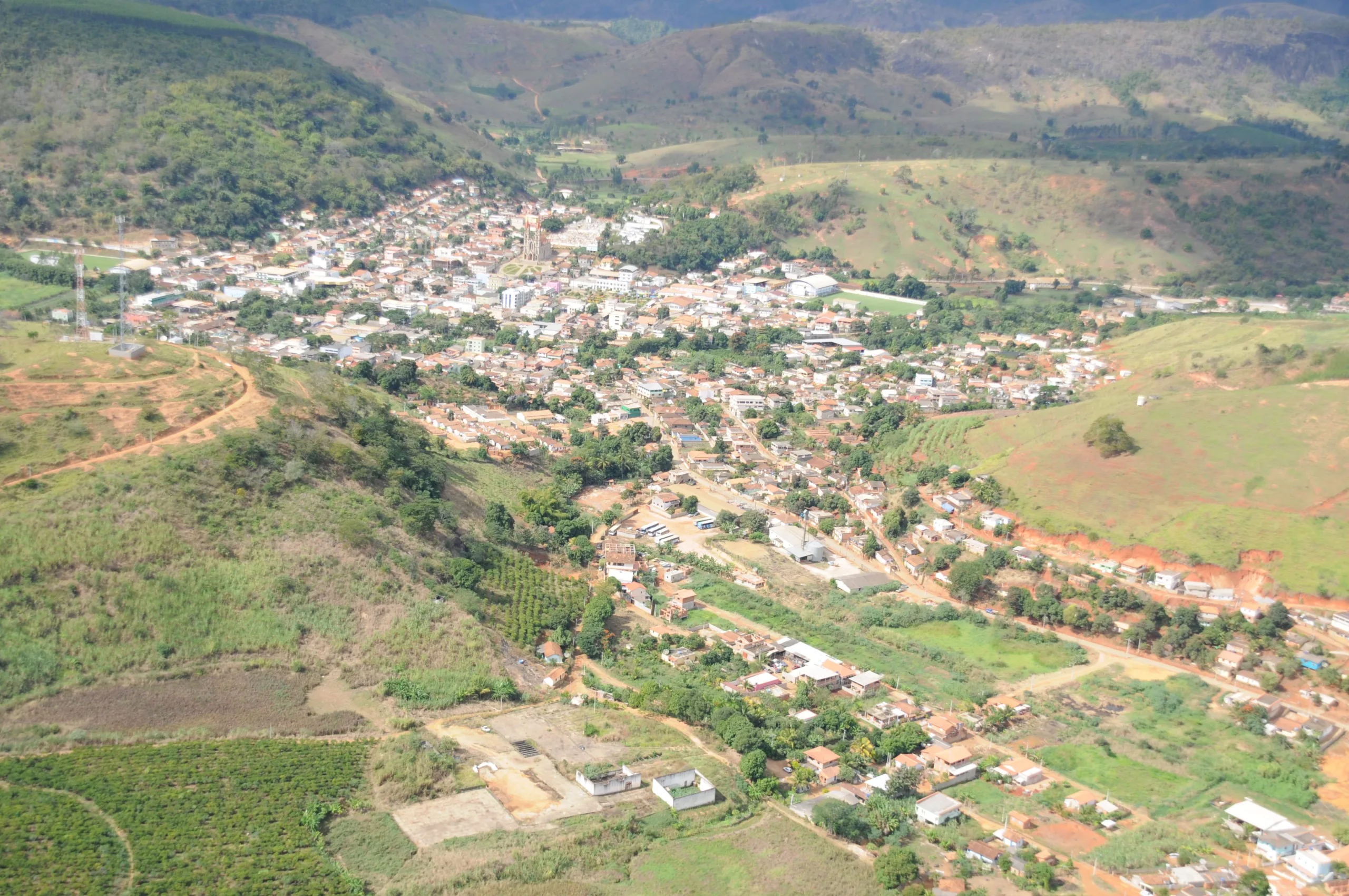 Vereador tem casa invadida por criminosos e família é feita refém no ES