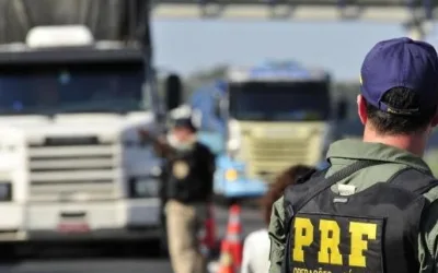 Mais de mil motoristas flagrados em excesso de velocidade durante feriado no Estado