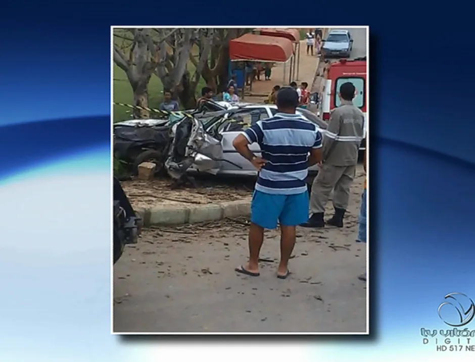 Acidente deixa motorista ferido e população pede quebra-molas em Cariacica