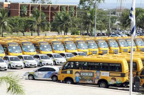 Criança de 7 anos sofre estupro coletivo dentro de ônibus escolar