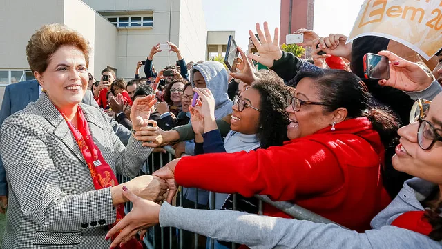 Discordâncias no PT atrasam Carta aos Brasileiros