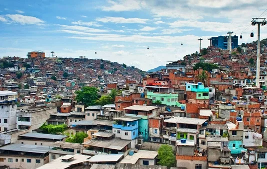 Rio: crianças ficam feridas após confronto no Complexo do Alemão