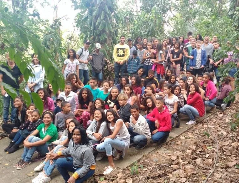 No dia da Proteção às Florestas, oitenta crianças participaram de atividade ecológica