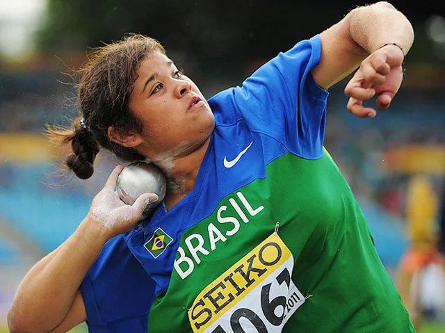 Brasileira é campeã mundial juvenil no atletismo