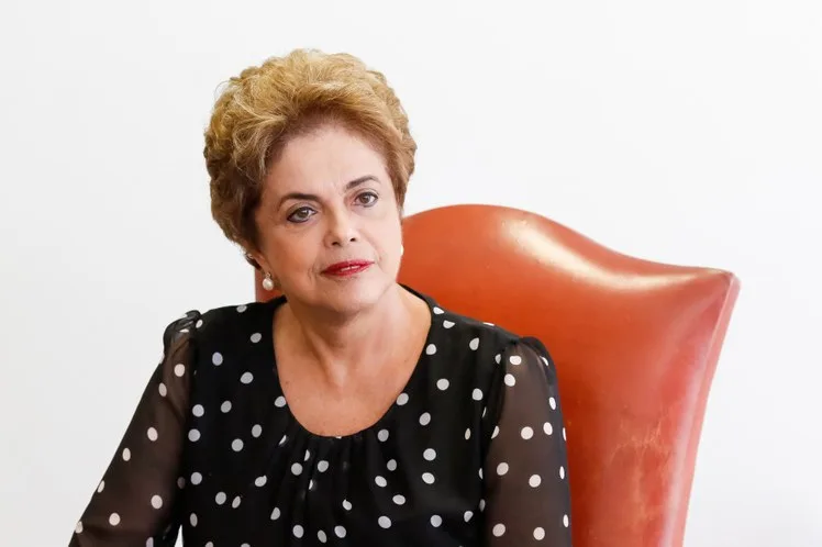 Dilma vai reunir Lula, deputados e ministros em café da manhã nesta quinta