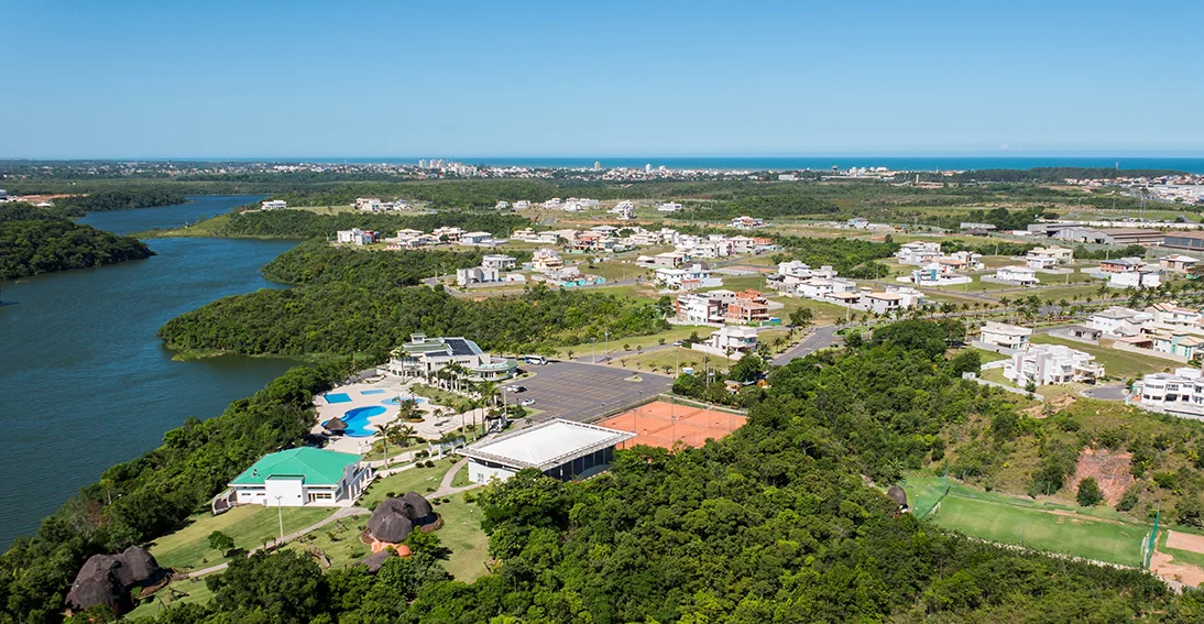 Áreas de lazer amplas se destacam em condomínios horizontais