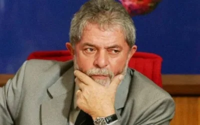 PT forma conselho com Lula, governadores, prefeitos e intelectuais