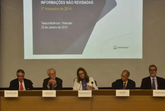 Petrobras vai reduzir o ritmo de investimentos em 2016, diz Graça Foster