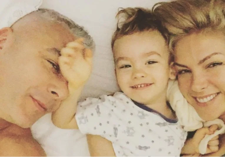 Ana Hickmann fala sobre planos de ter mais filhos