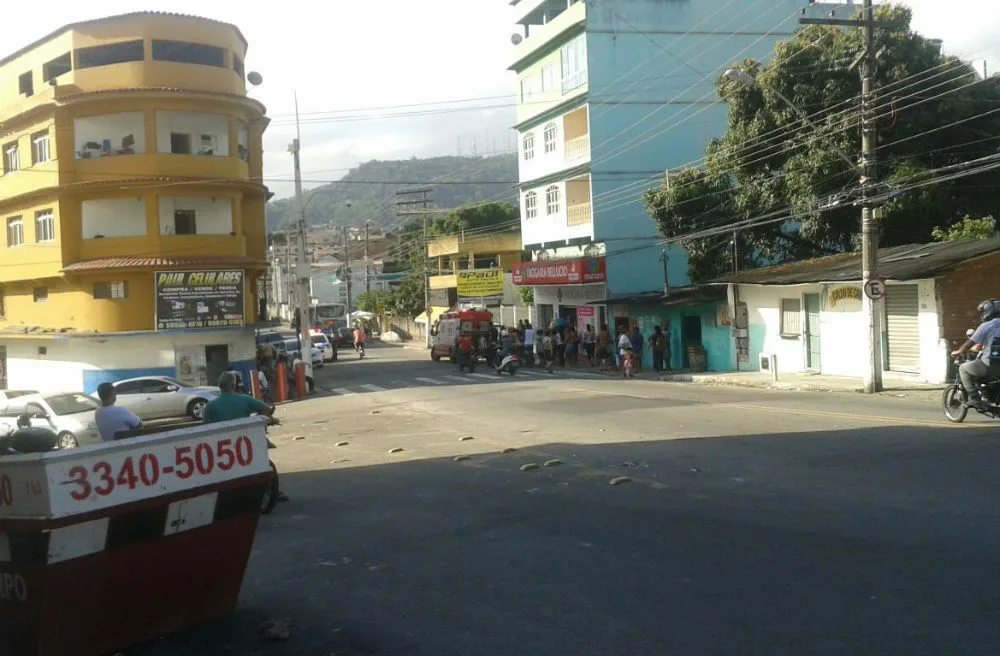 Idoso é esfaqueado durante briga de bar em Vila Velha