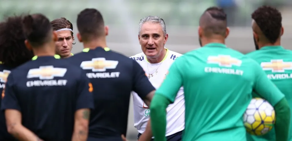 Tite está a uma vitória de recorde como treinador em Eliminatórias