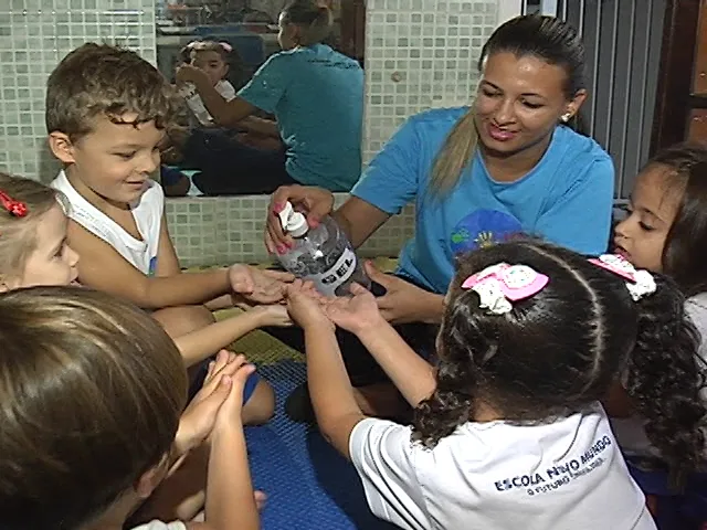 Escolas particulares do Estado adotam medidas para evitar a gripe H1N1