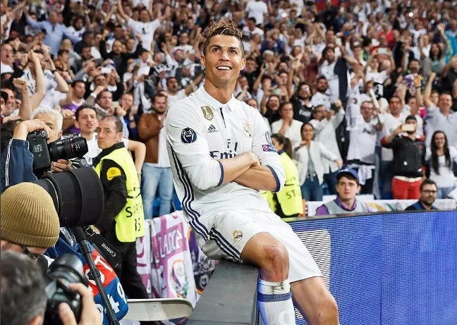 Homenageado pelo Real Madrid, Cristiano Ronaldo diz que não é de 'outro planeta'