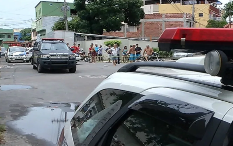 Rapaz é assassinado a tiros durante tiroteio em Vila Velha