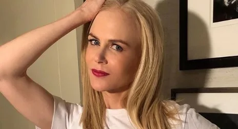 Nicole Kidman captura aranha gigante na piscina de sua casa