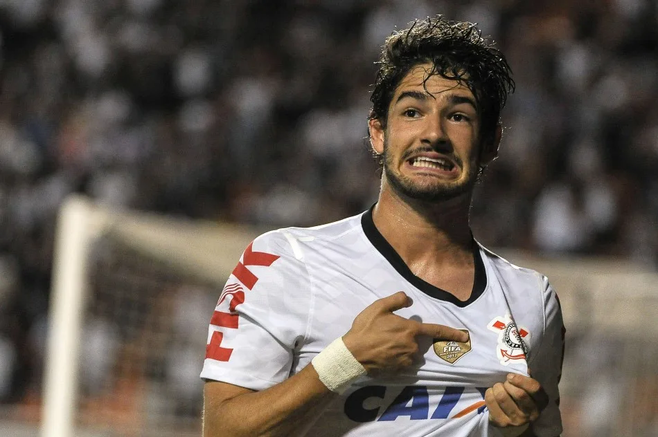 Alexandre Pato é vendido para o Villarreal e vai disputar a Liga dos Campeões