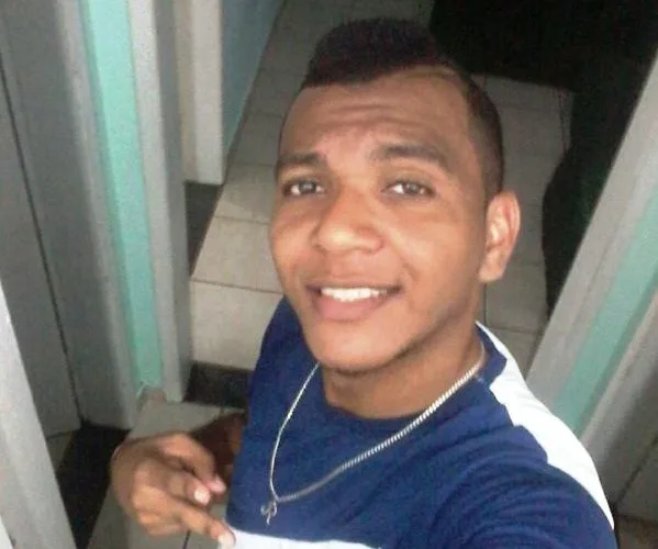 Jovem morre afogado em lagoa de Linhares