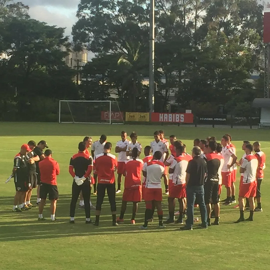 São Paulo evita treinar pênaltis para encarar o Atlético-MG