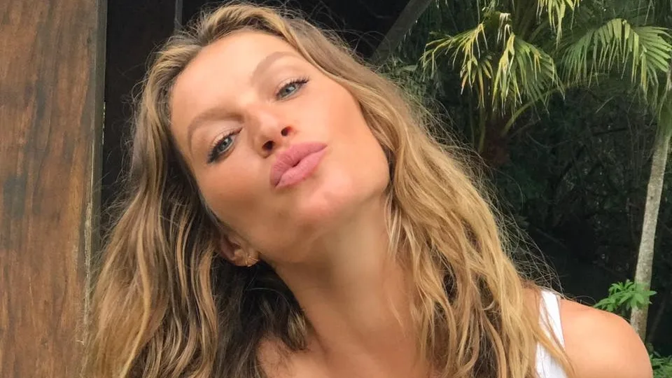 Gisele Bündchen teria trocado mansão por casa 'simples' após divórcio