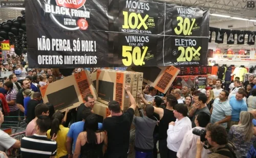 Comércio capixaba aposta em parcelamento e rodadas de negociação para alavancar vendas na Black Friday deste ano