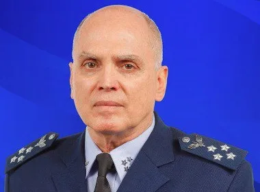 Tenente-brigadeiro Antonio Carlos Bermúdez é nomeado Comandante da Aeronáutica