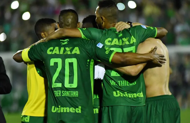 Chapecoense admite que liderança do Brasileirão está acima da expectativa