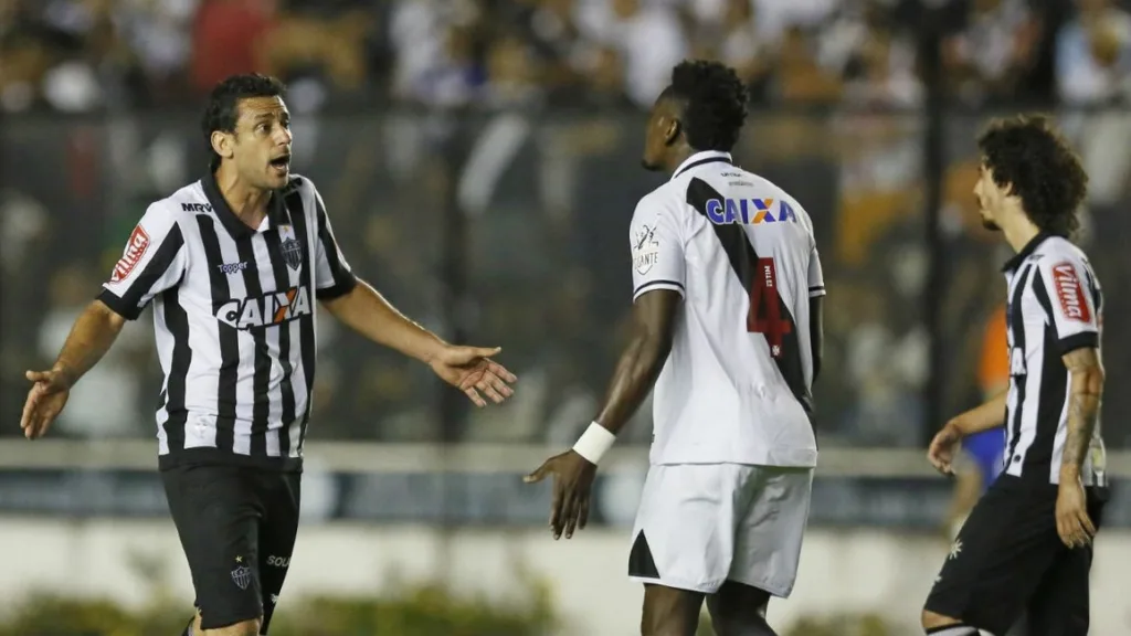 Zé Ricardo lamenta empate do Vasco, mas exalta atuação de goleiro do Atlético-MG