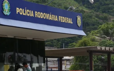 Após chuvas, três acidentes são registrados na BR 101 na Serra