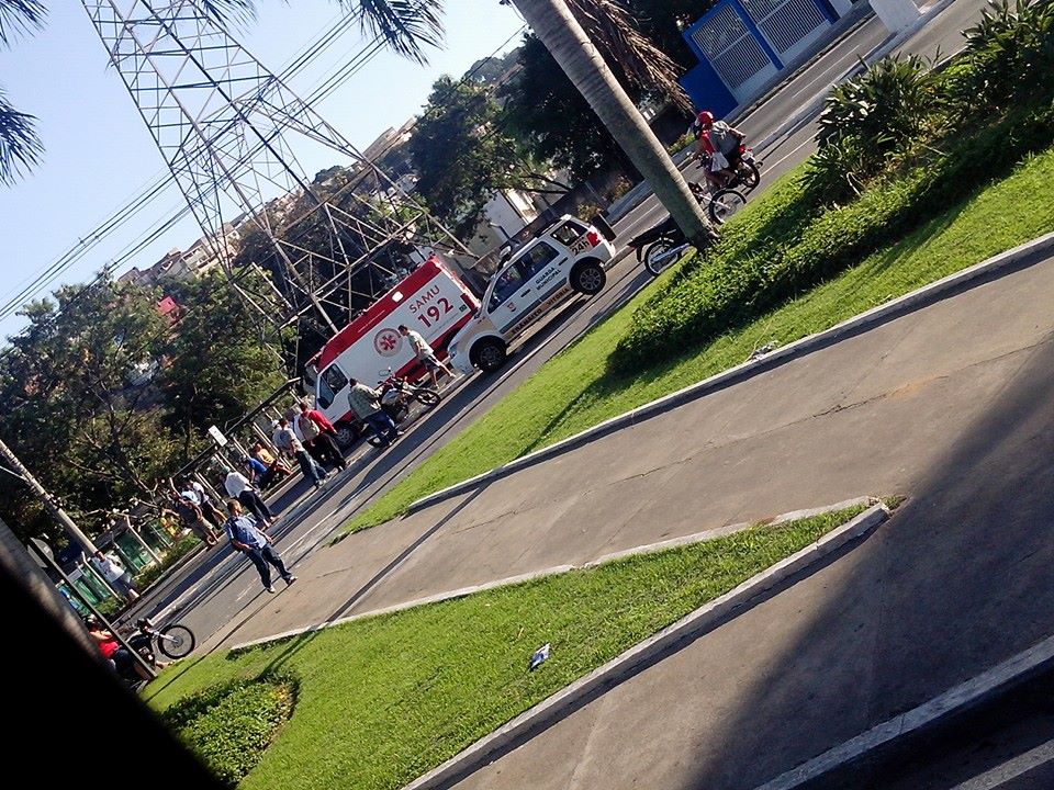 Manhã de trânsito lento após atropelamento na subida da Segunda Ponte