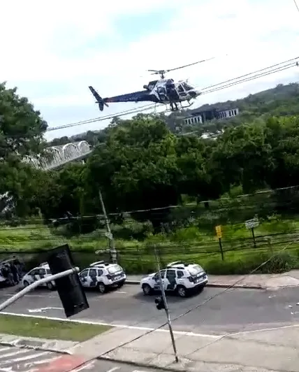 VÍDEO | Perseguição, tiros e prisão: PM faz caça aérea por ladrões após roubo de carro