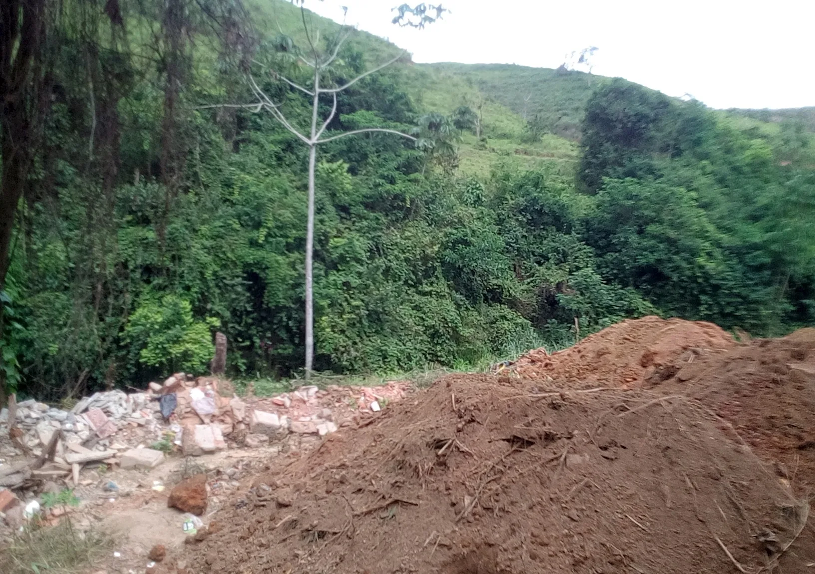 Três homens são levados à Delegacia de Guaçuí por obras sem licença ambiental