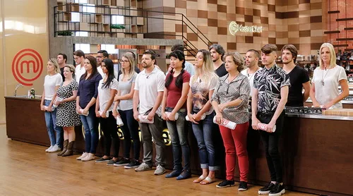 Cozinheiros do MasterChef farão comida para ajudar crianças carentes