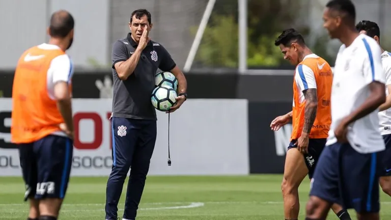 Cansaço é um dos motivos da queda de rendimento do Corinthians no Brasileirão