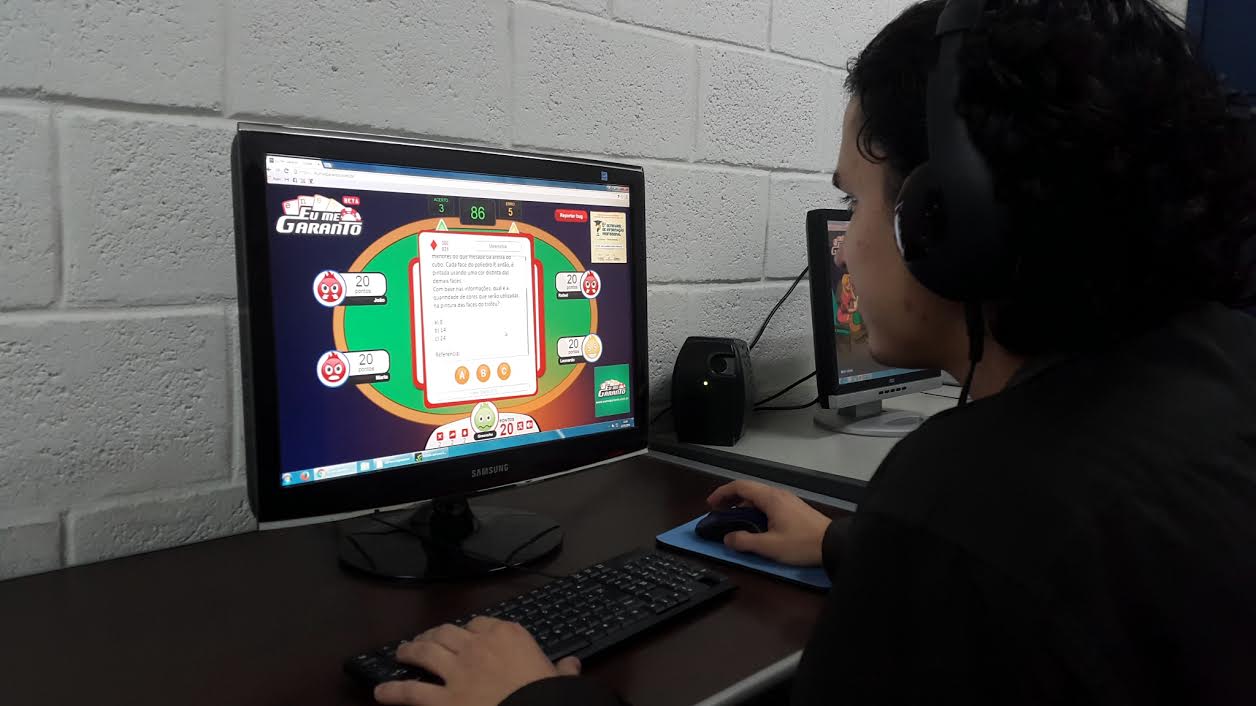 Capixabas lançam aplicativo de jogo que ajuda nos estudos para a prova do ENEM