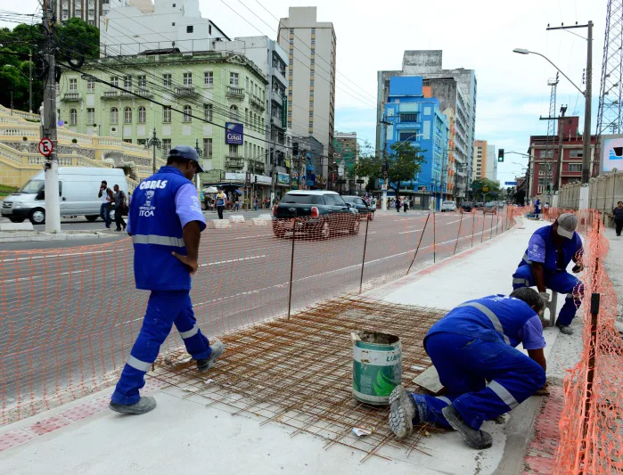 Obras da ciclovia no Centro de Vitória