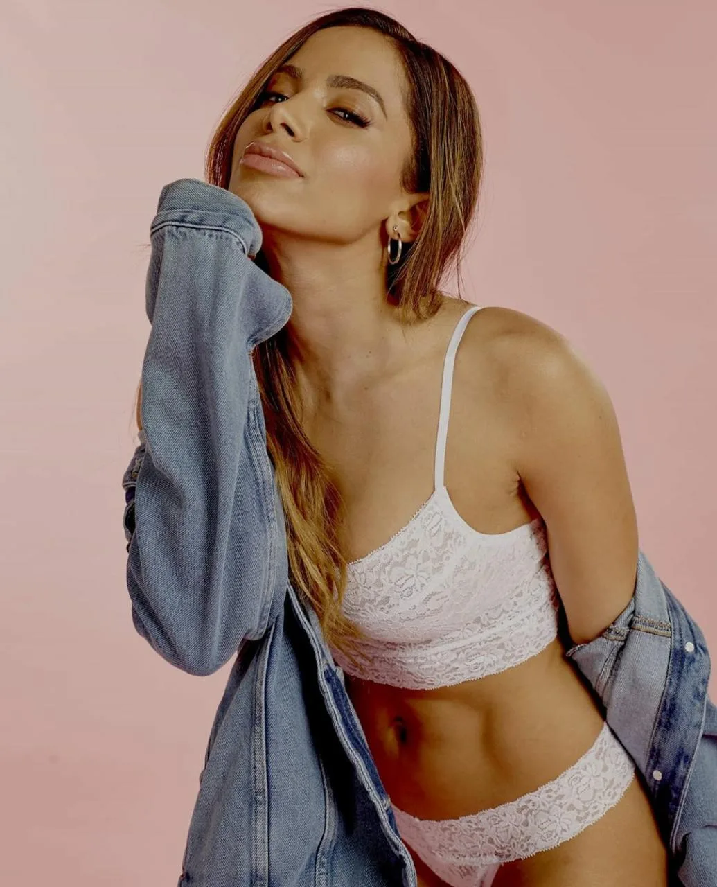 Anitta esclarece boatos sobre querer ser Presidente da República