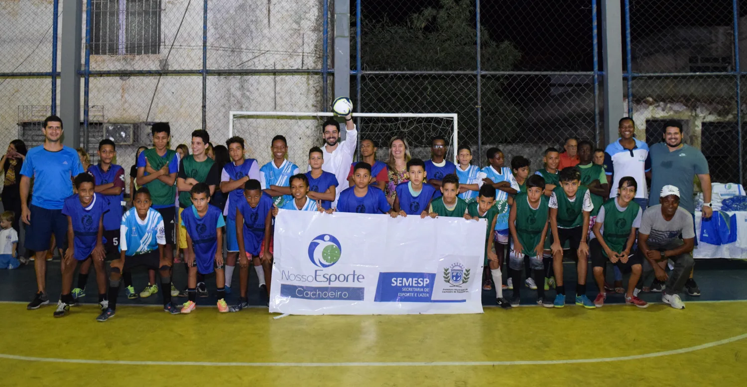 Revitalizada, quadra do bairro Amaral ganha núcleo de esporte educacional